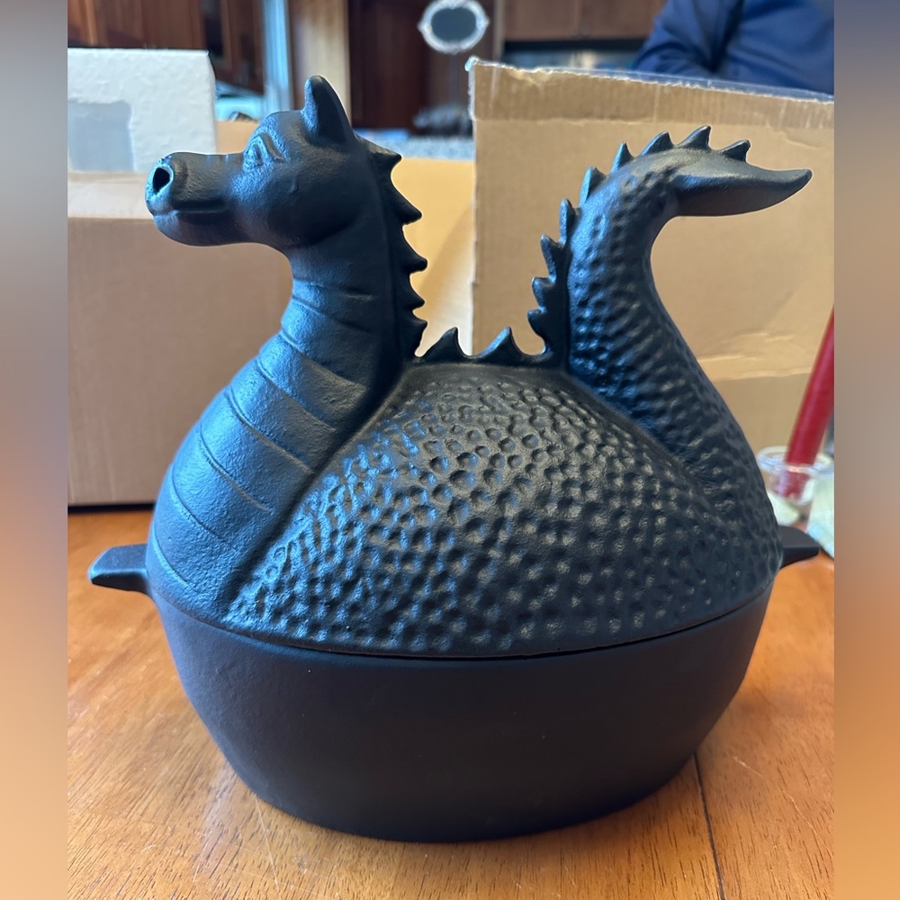 Dragon Woodstove Steamer in Cast Iron-brand new, still in the box
